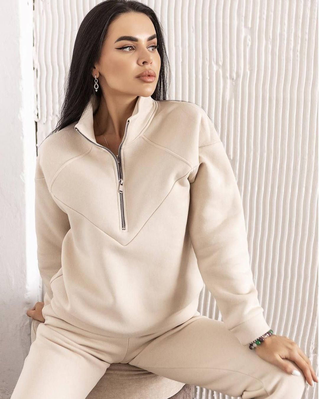 Ana® | Set of sweater and trousers with zip and sweatshirt