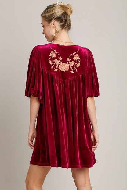 Trinidad® | Embroidered velvet half sleeve tassel mini dress