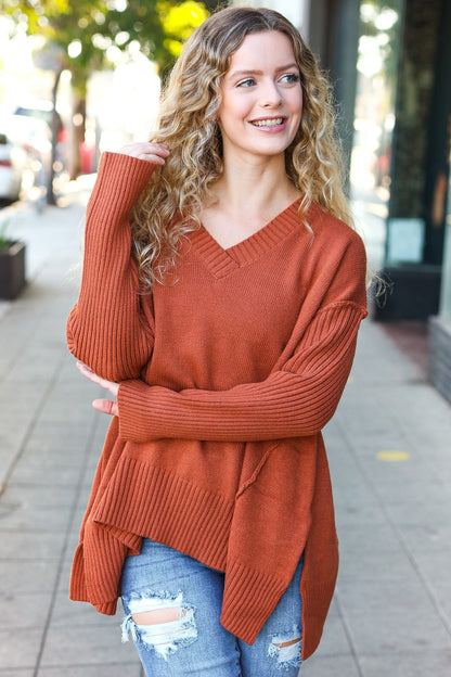 Amalia® | Casual chic rust oversized rib knit V-neck sweater