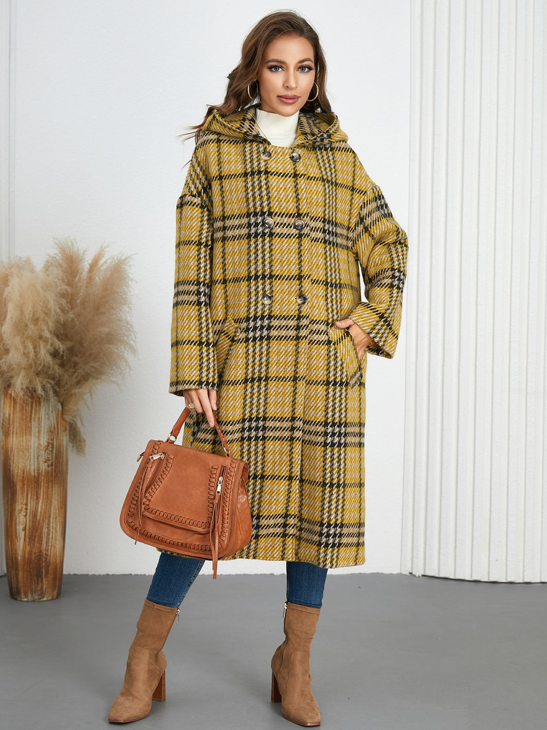 Abigail® | Checked double breasted long sleeve coat