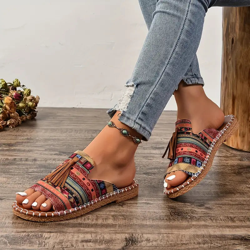 Vanessa® | Ethnic style flat sandals with tassel