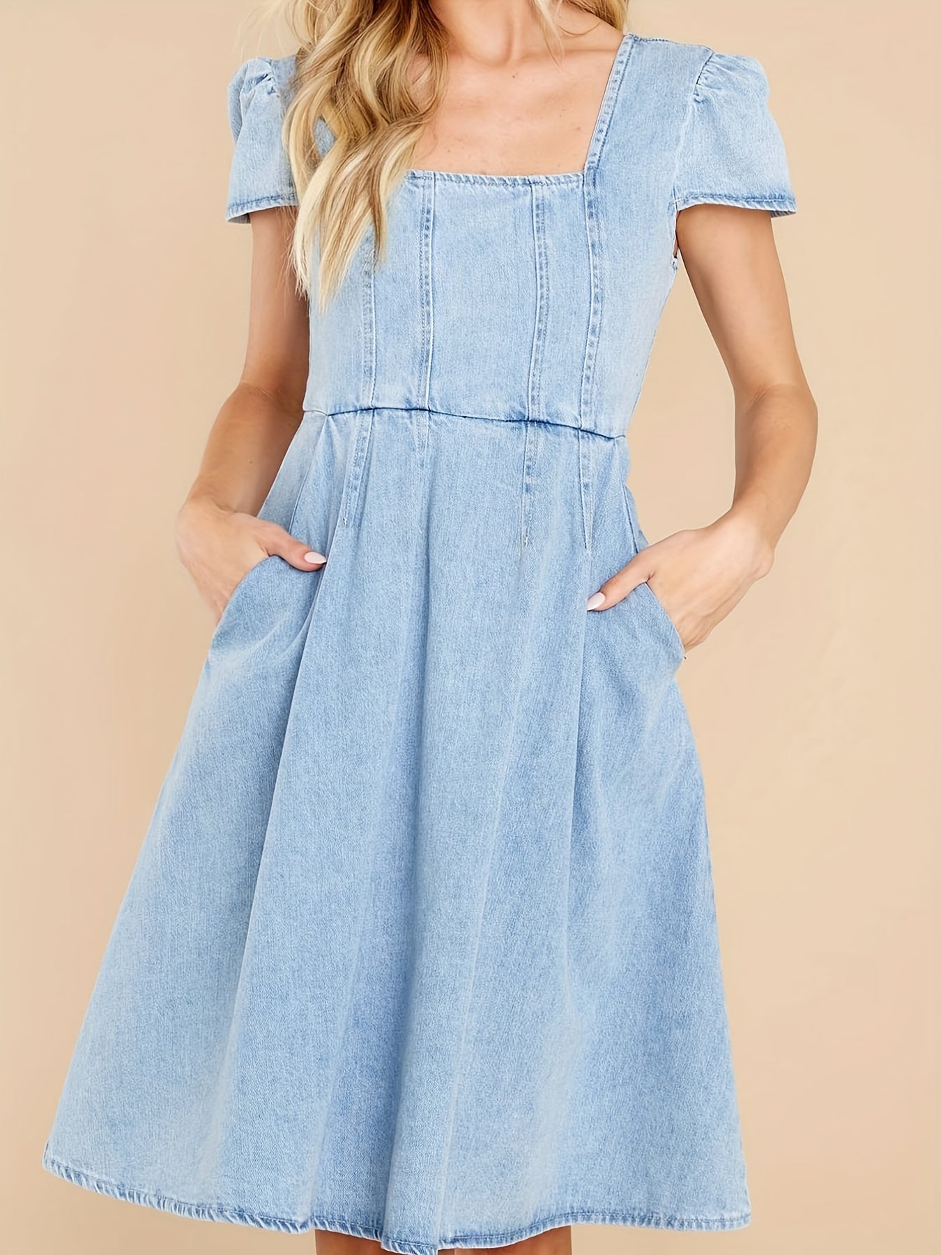 Pilar® | Blue denim dress with a square neckline