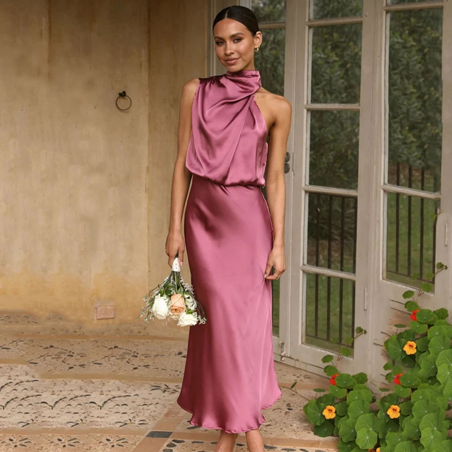 Zenaida® | One-shoulder satin dress