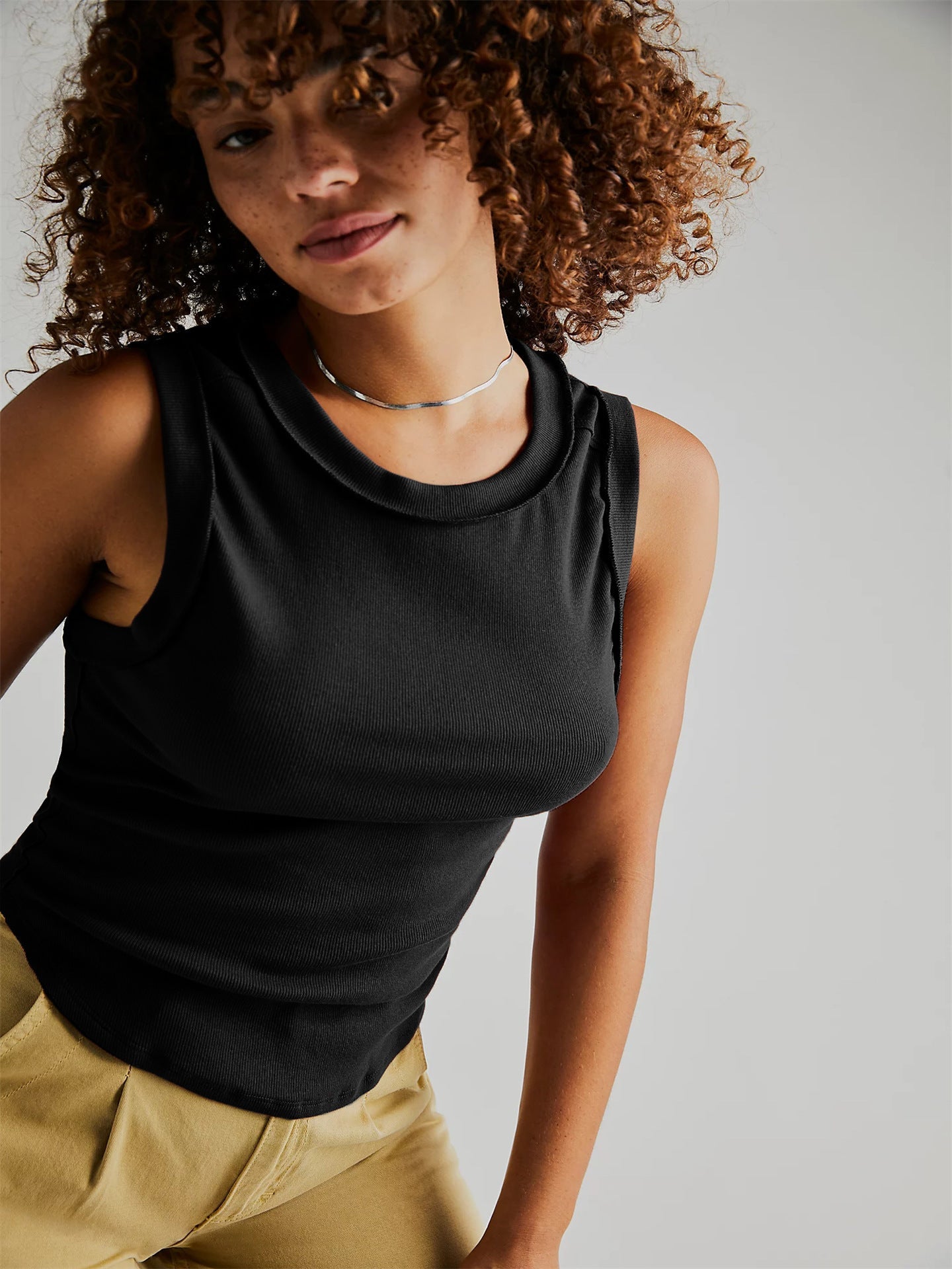 Stella® | High neck tank top