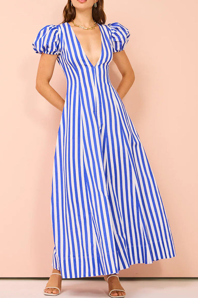 Yoselin® | Casual short sleeve A-line dress with striped print and contrast pockets and V-neck