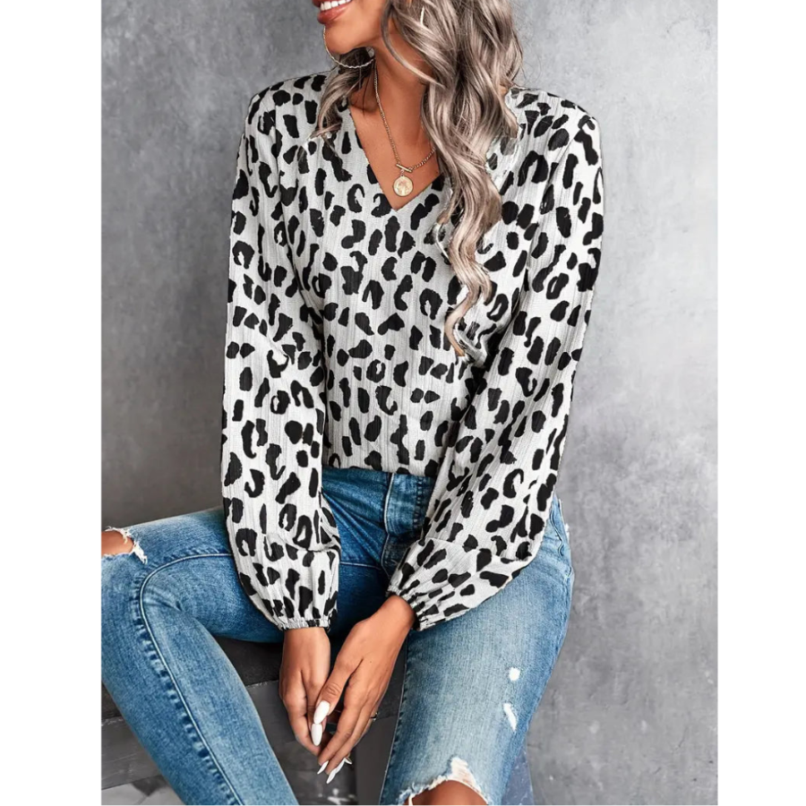 Tonia® | Women's leopard print V-neck blouse