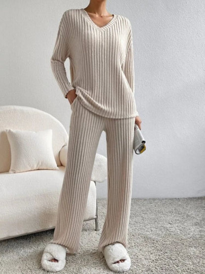 Tania® | Elegant sweater and trousers set for women