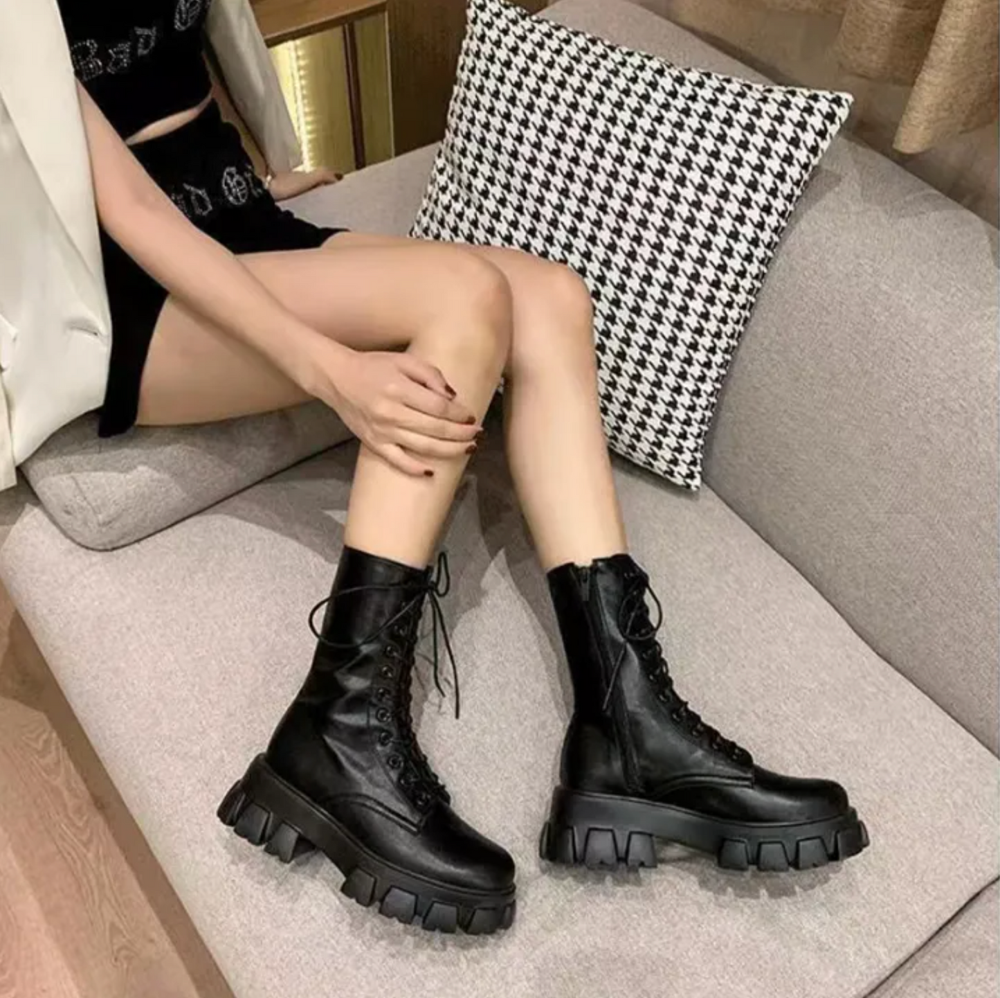 Wendy® | Lace-up ankle boots