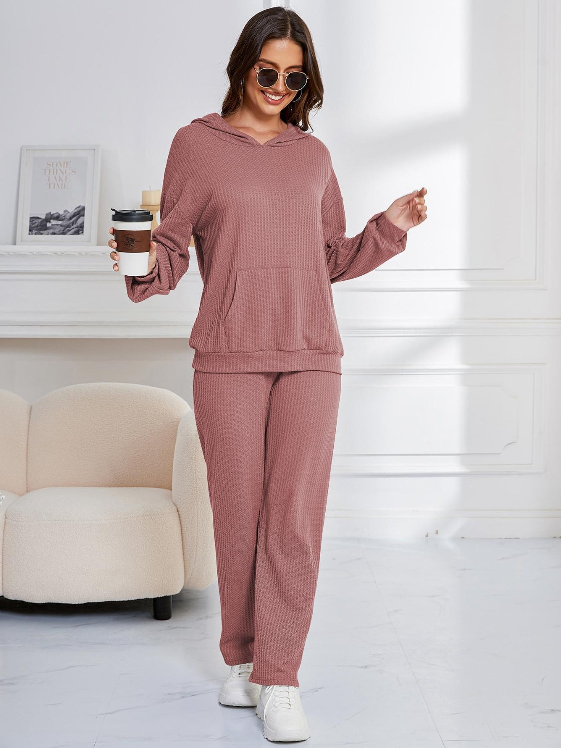 Zahira® | Long-sleeved hoodie and drop-shoulder trousers set