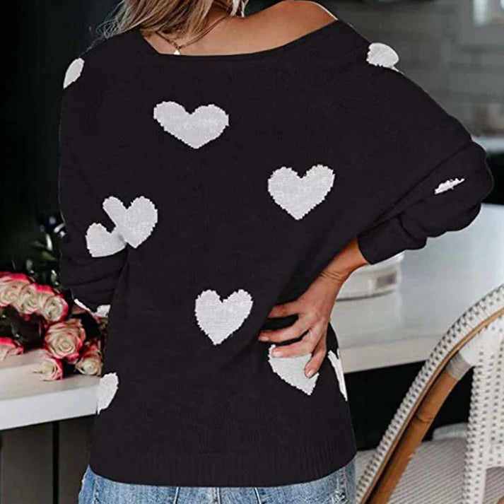 Alondra® | Women's knitted sweater with a heart pattern