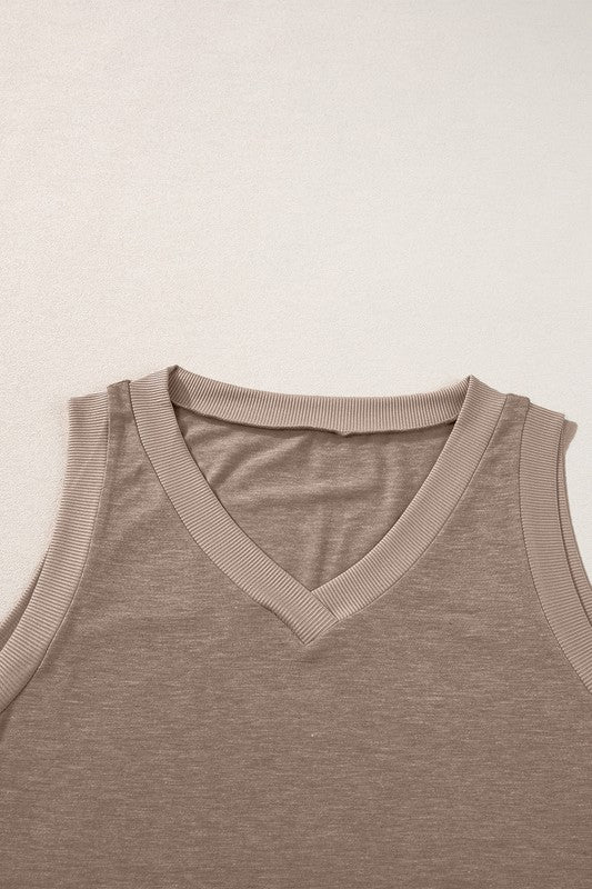 Yoselin® | Ribbed V-neck tank top