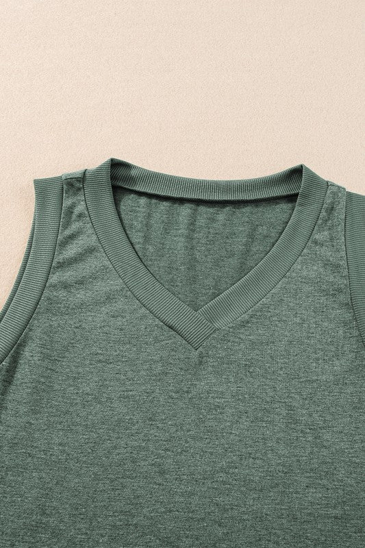 Yoselin® | Ribbed V-neck tank top