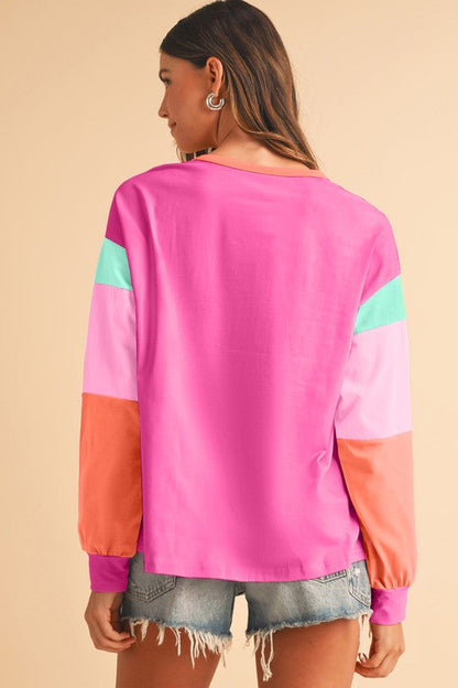 Adriana® | Loose fit top with color block sleeves