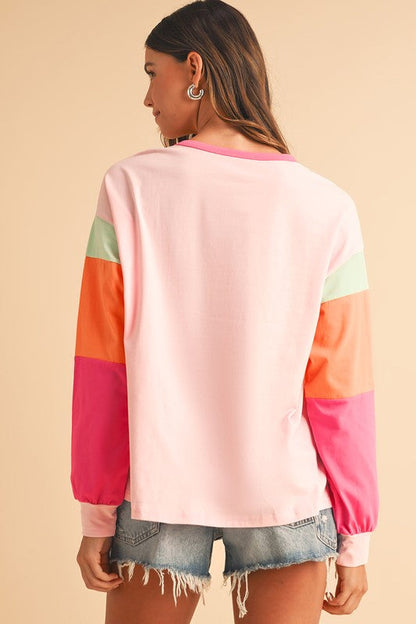 Adriana® | Loose fit top with color block sleeves