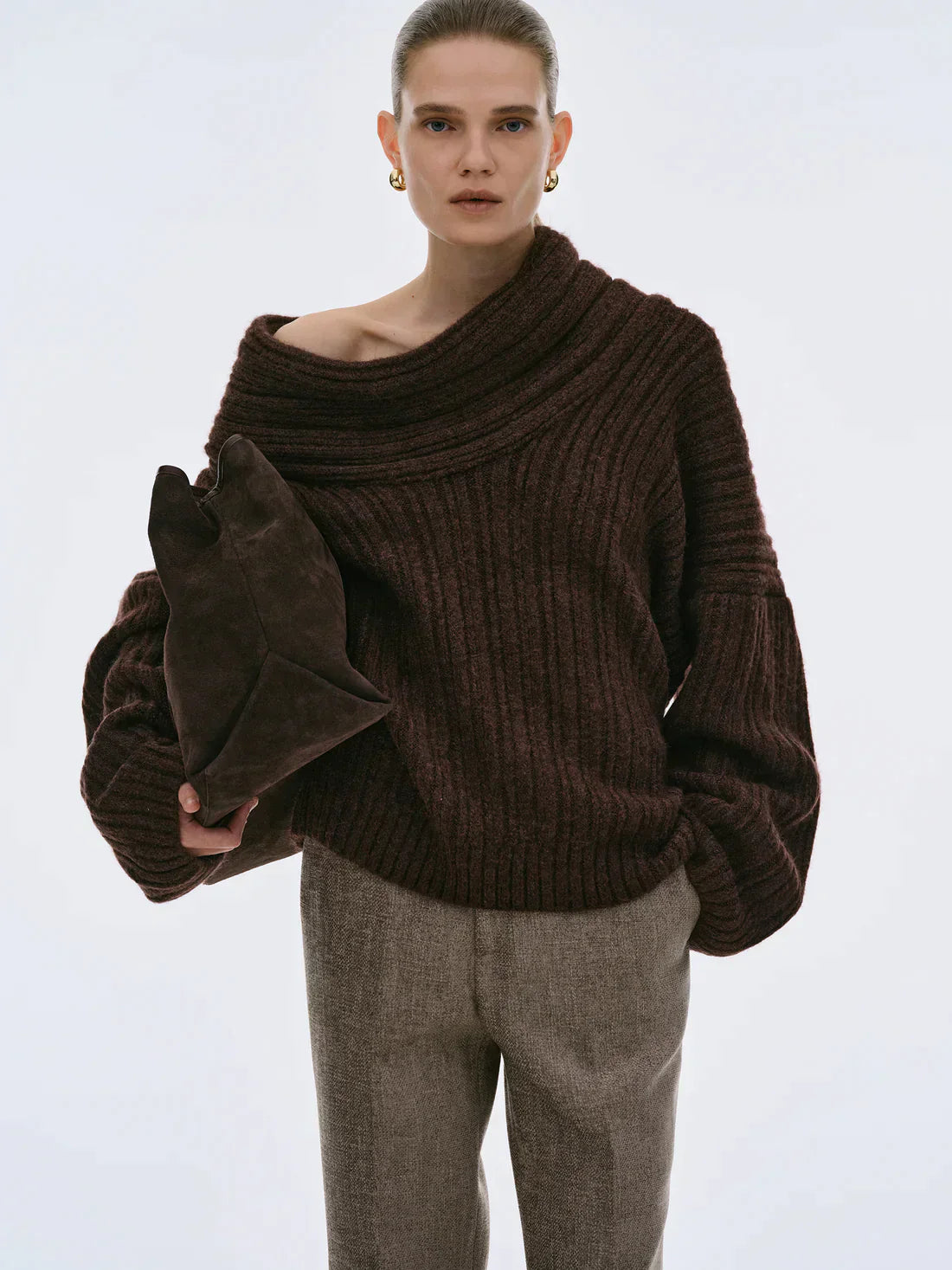 Pilar® | Oversized knit sweater with a high V-neck