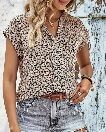 Tia® | Casual blouse with a V-neck