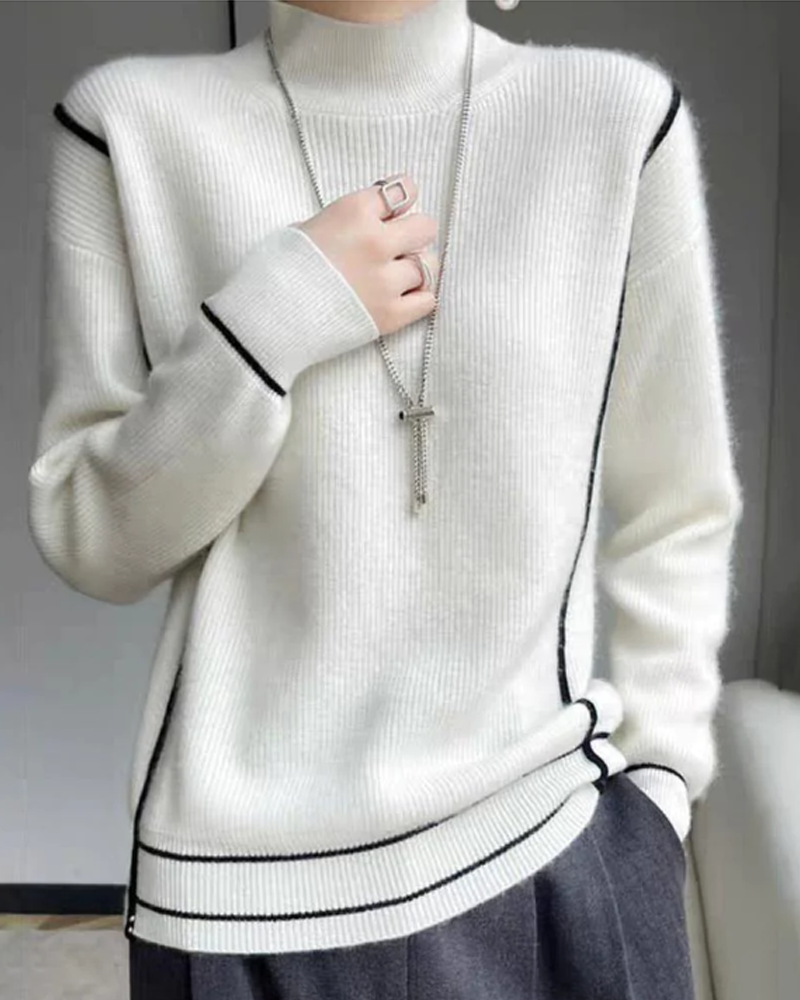 Tania® | Elegant and simple turtleneck sweater