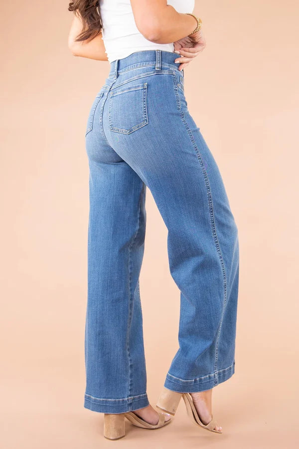 Zulema® | Flared high waisted jeans