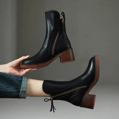 Yessica® | Stylish women's boots with a block heel