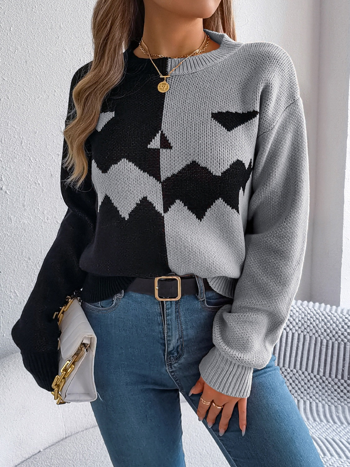 Ana® | Contrasting long-sleeved sweater with a crew neck