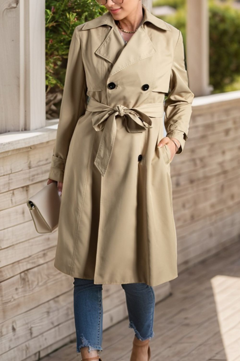 Teresa® | Long sleeve trench coat with collar and tie waist and buttons