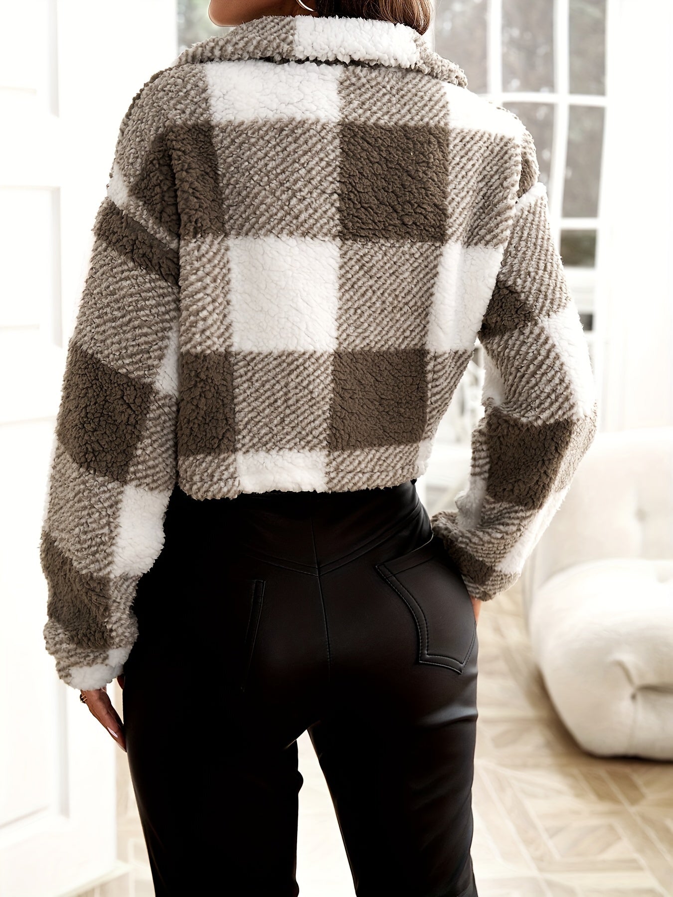 Yamila® | Elegant checked wool jacket