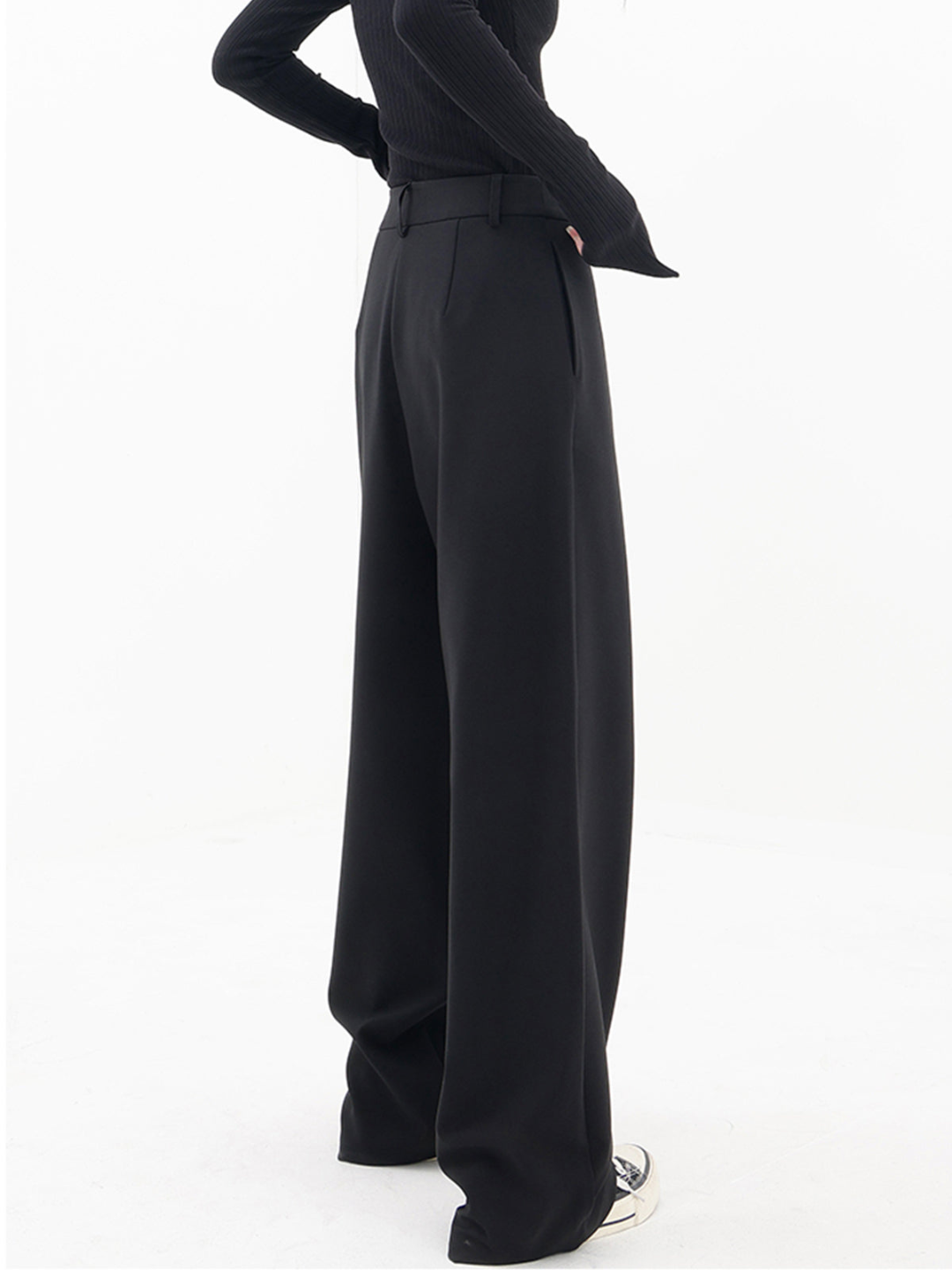 Adriana® | Trendy asymmetrical pantalon