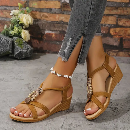 Laura® | Boho style wedge sandals