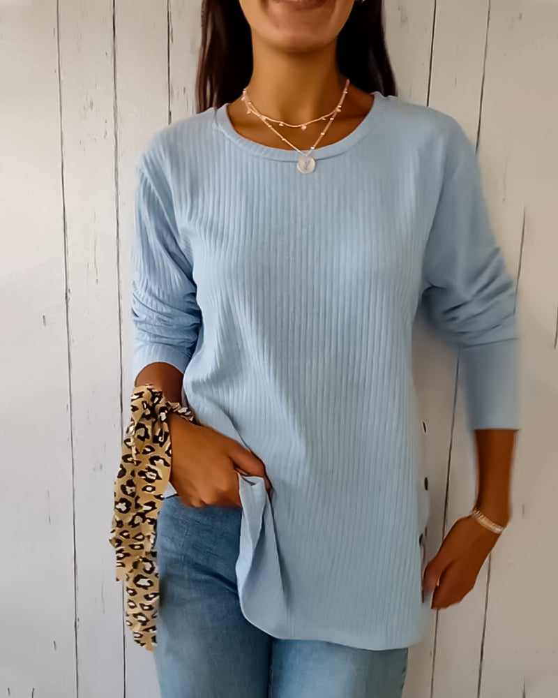 Verónica® | Knitted women's long-sleeved shirt with a crew neck