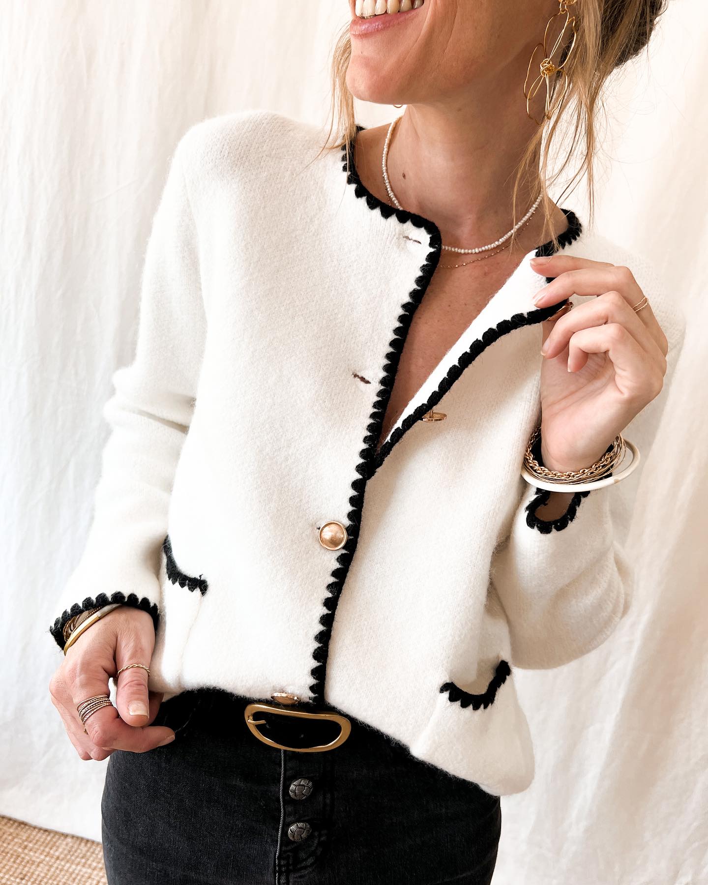 Sandra® | Ivory color block long sleeve sweater