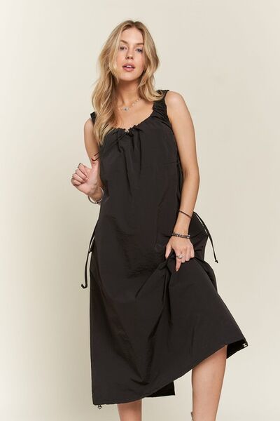 Rafaela® | Cargo dress with drawstring and back slit