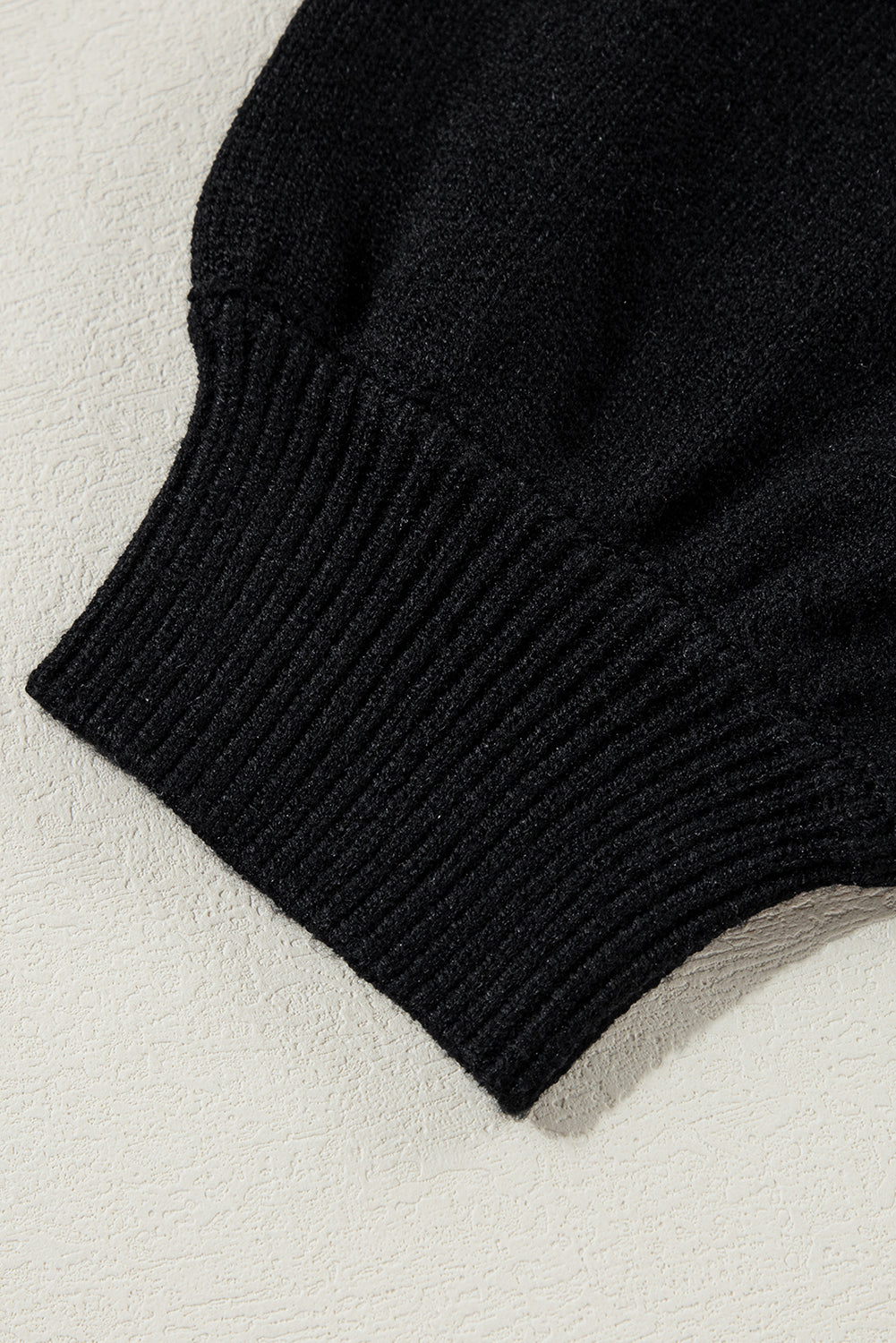 Yolanda® | Versatile and comfortable winter sweater.