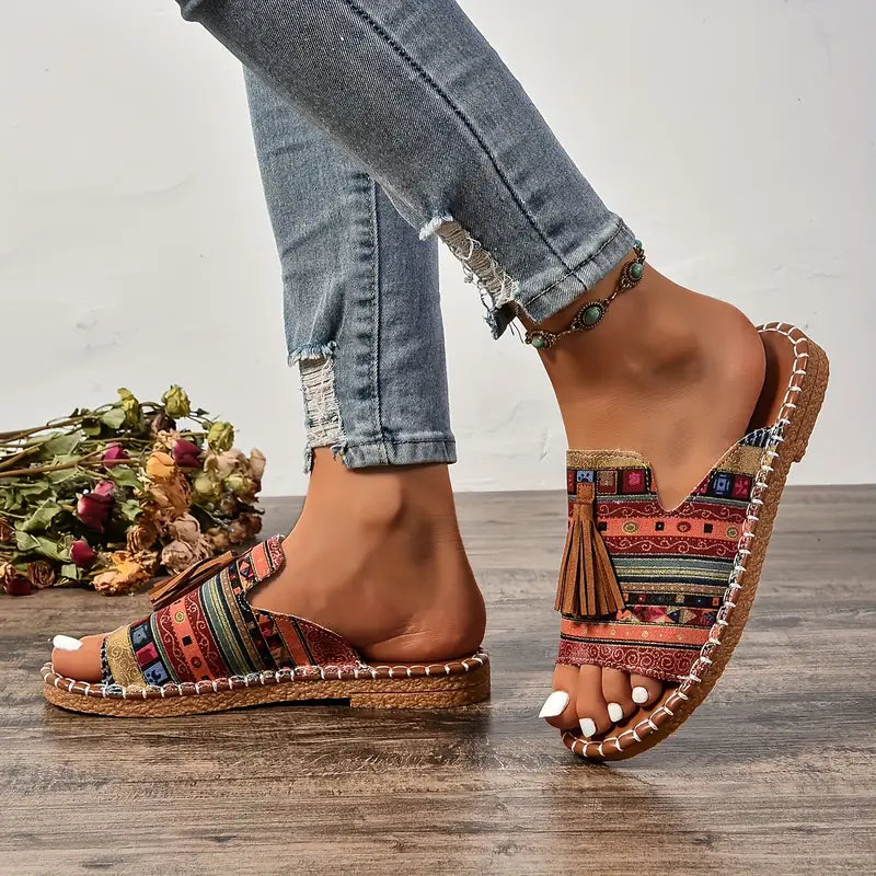 Vanessa® | Ethnic style flat sandals with tassel