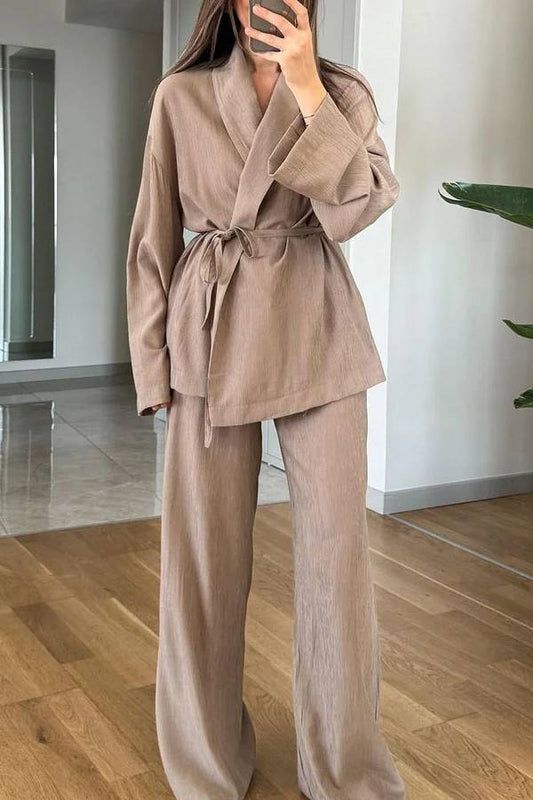 Yoselin® | Casual two-piece set consisting of a solid color lapel top and pants