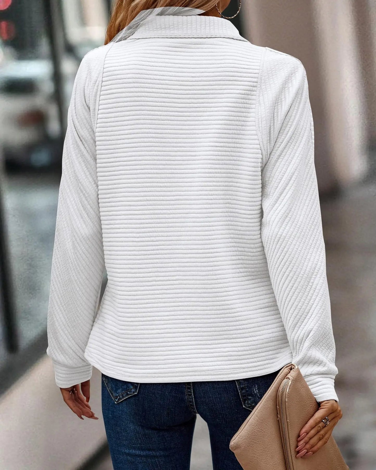 Priscila® | Trendy V-neck sweater