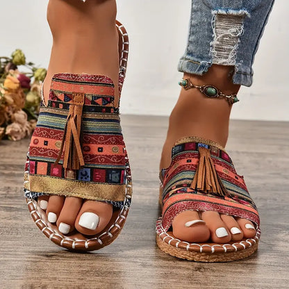 Vanessa® | Ethnic style flat sandals with tassel