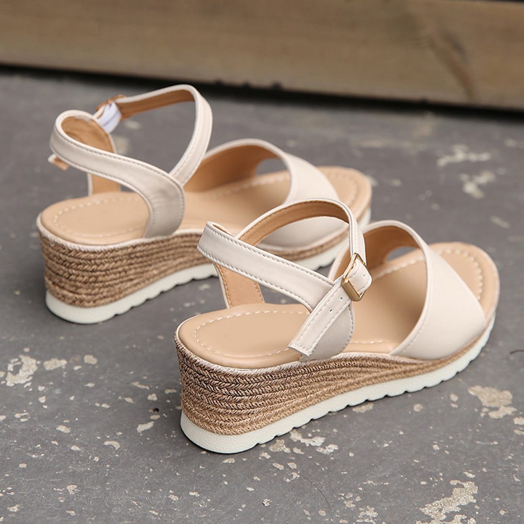 Cressida® | Casual and fashionable slip-on sandals