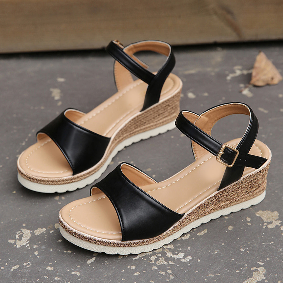 Cressida® | Casual and fashionable slip-on sandals