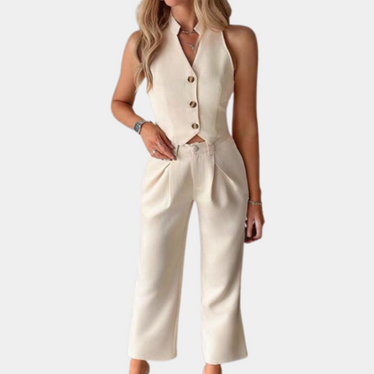 Thalia® | Elegant women's vest and chic trousers for a sophisticated look