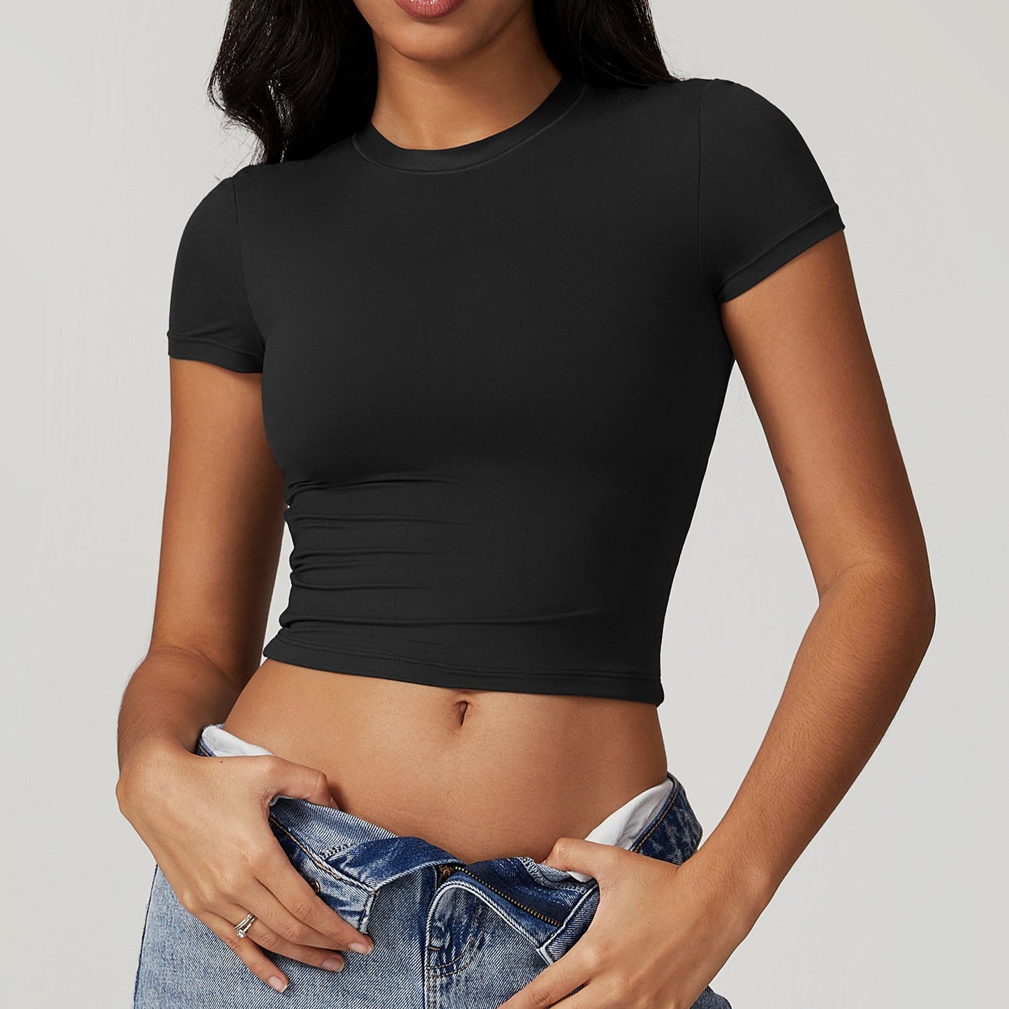 Zenaida® | Fashionable slim fit crop top for women