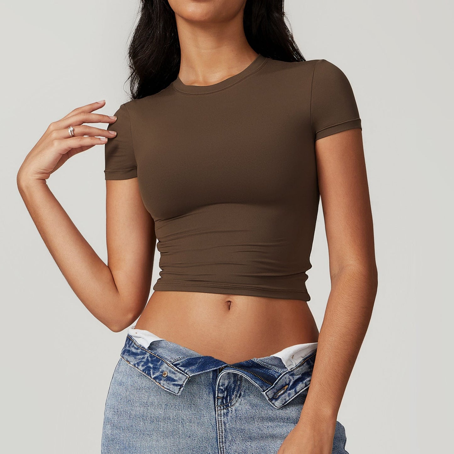 Zenaida® | Fashionable slim fit crop top for women