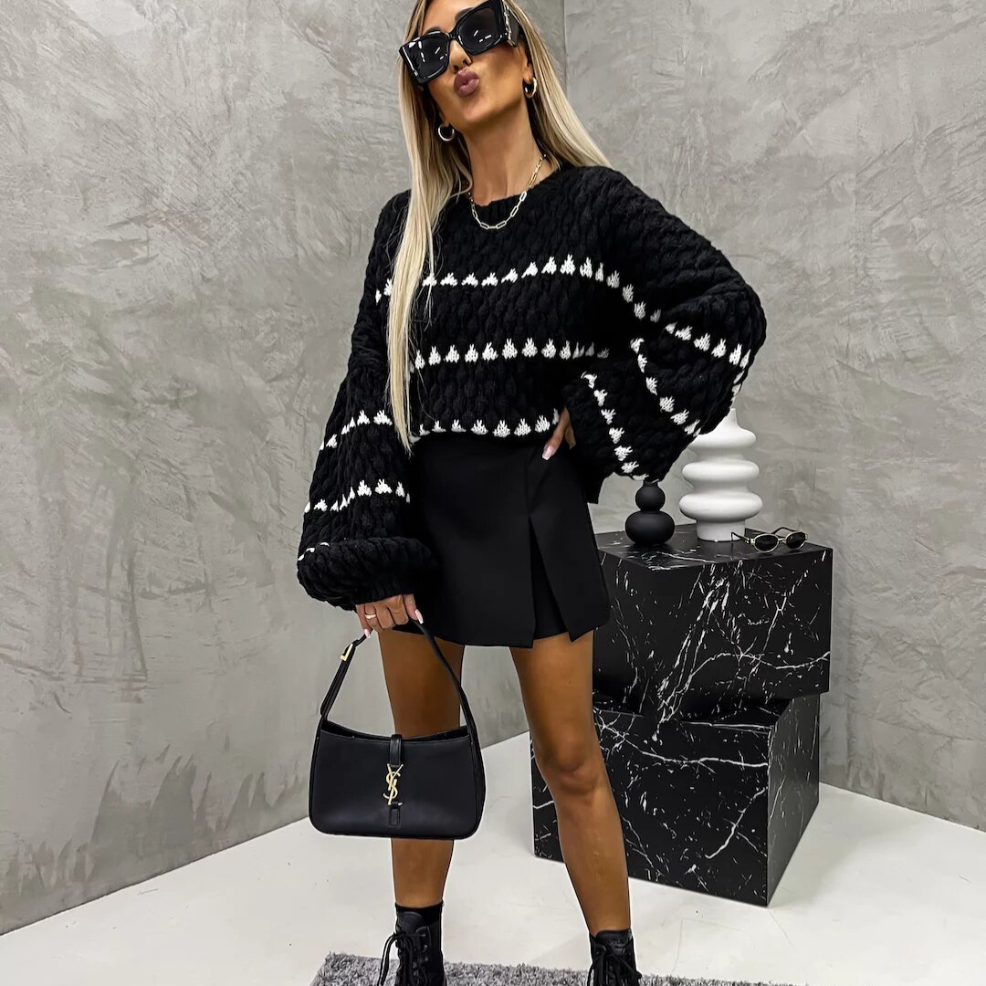 Zaida® | Black and white knitted sweater