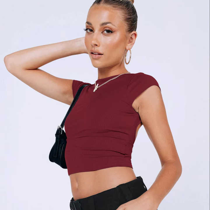 Yasmina® | Trendy backless crop top with short sleeves