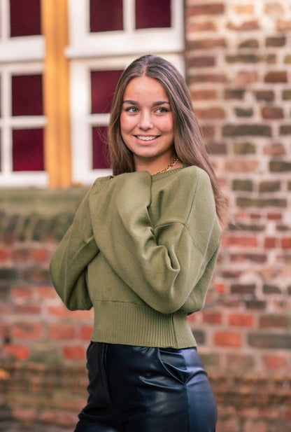 Xaviera® | Green sweater