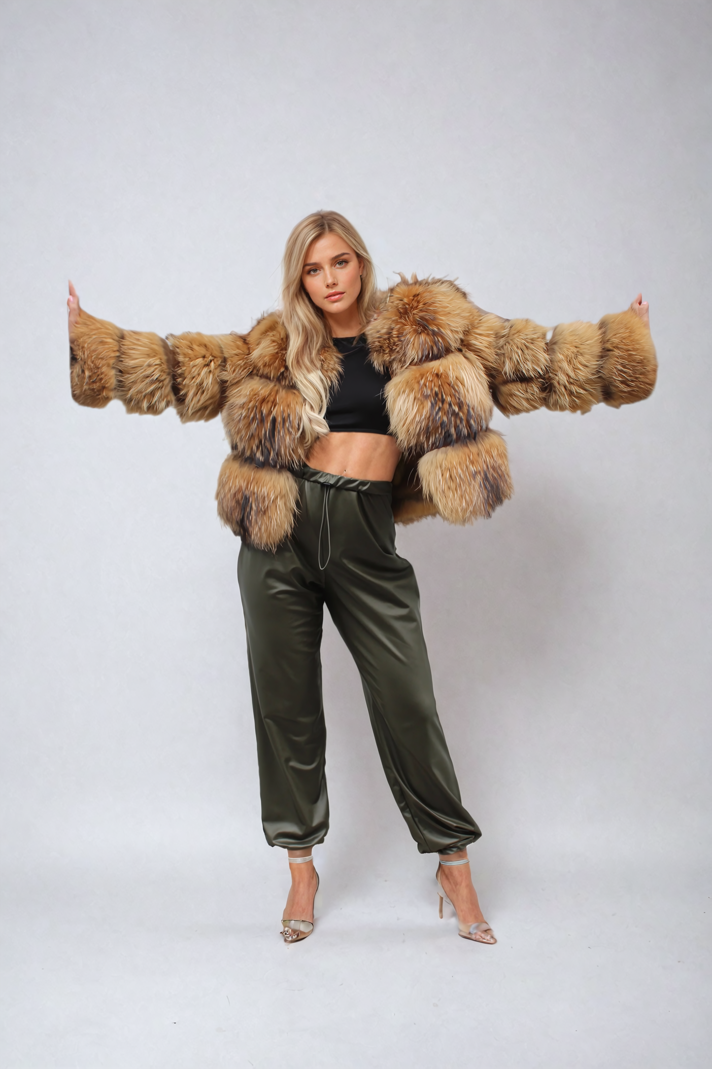 Talia® | Elegant faux fur coat