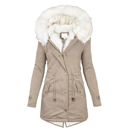 Wren® | Winterjoy Elegant winter jacket with hood and button detail