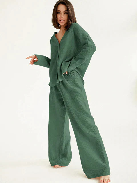 Vera® | Oversized and relaxed loungewear set for women