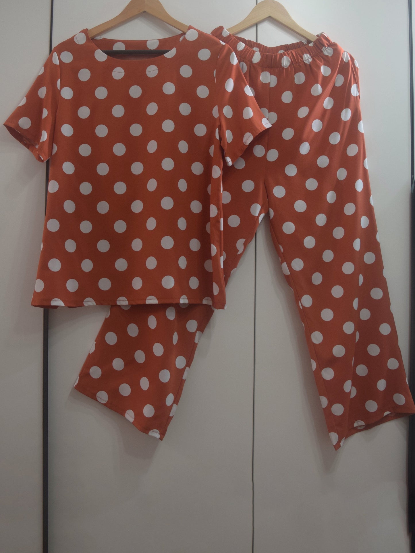 Sydney® | Polka dot shirt and pants set