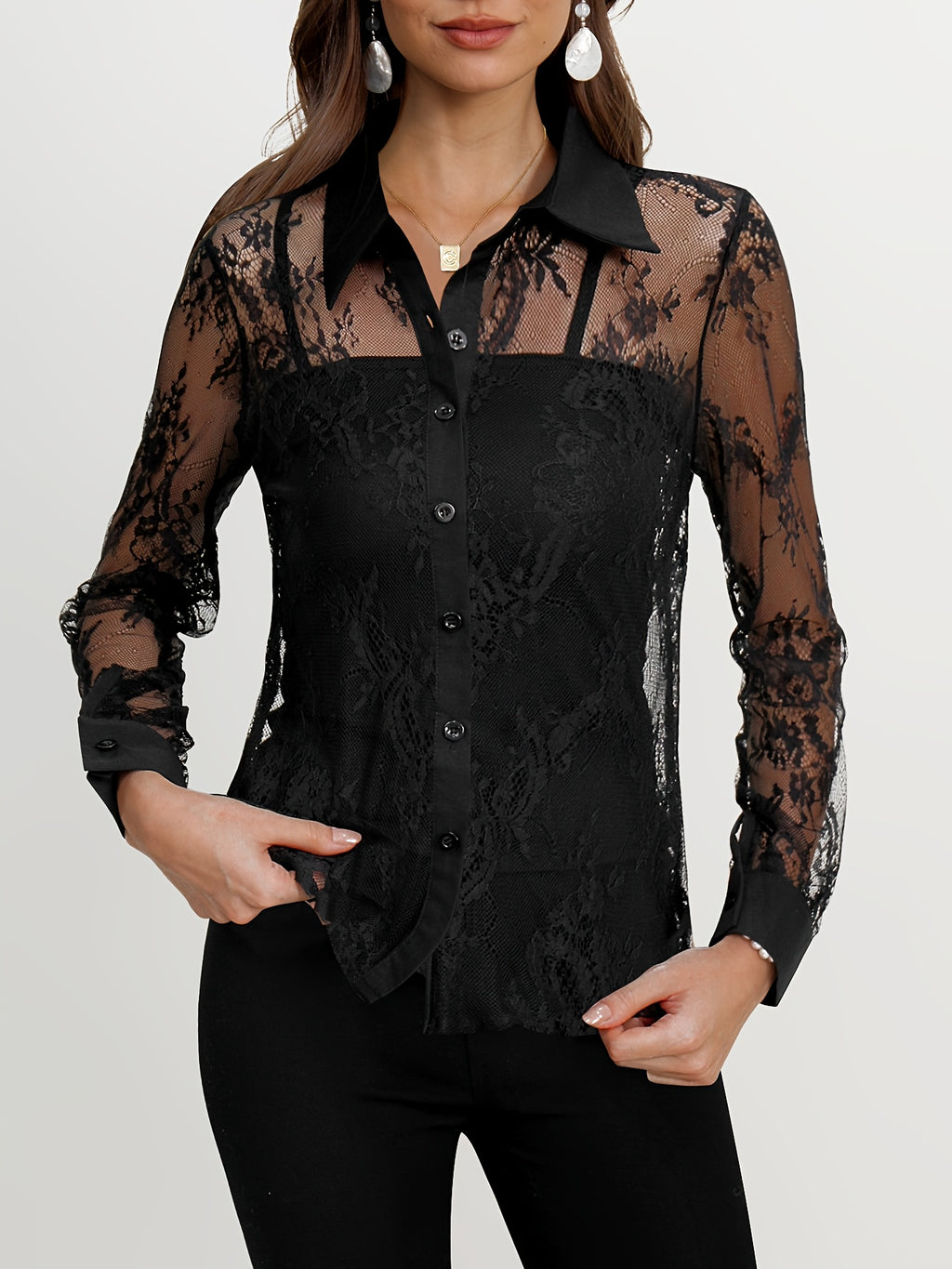 Teresa® | Elegant blouse with lace and button closure