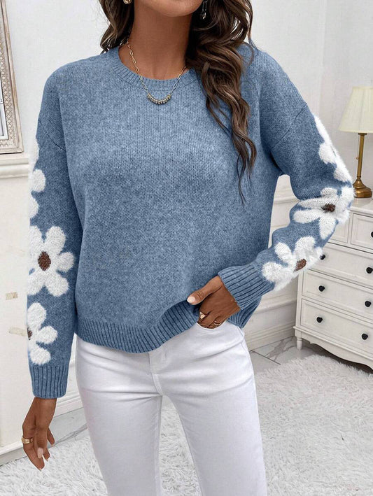 Violeta® | Knitted sweater with a floral pattern